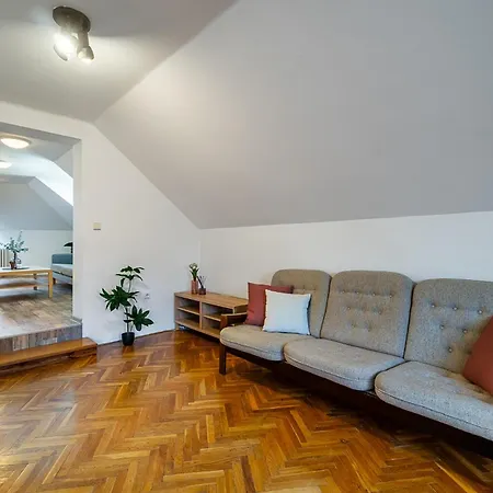 Apartment U Vlasskeho Dvora *